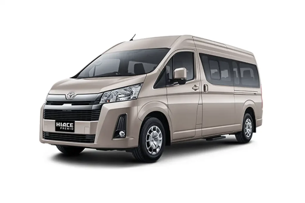 Liburan ke Jogja Bareng Hiace Premio