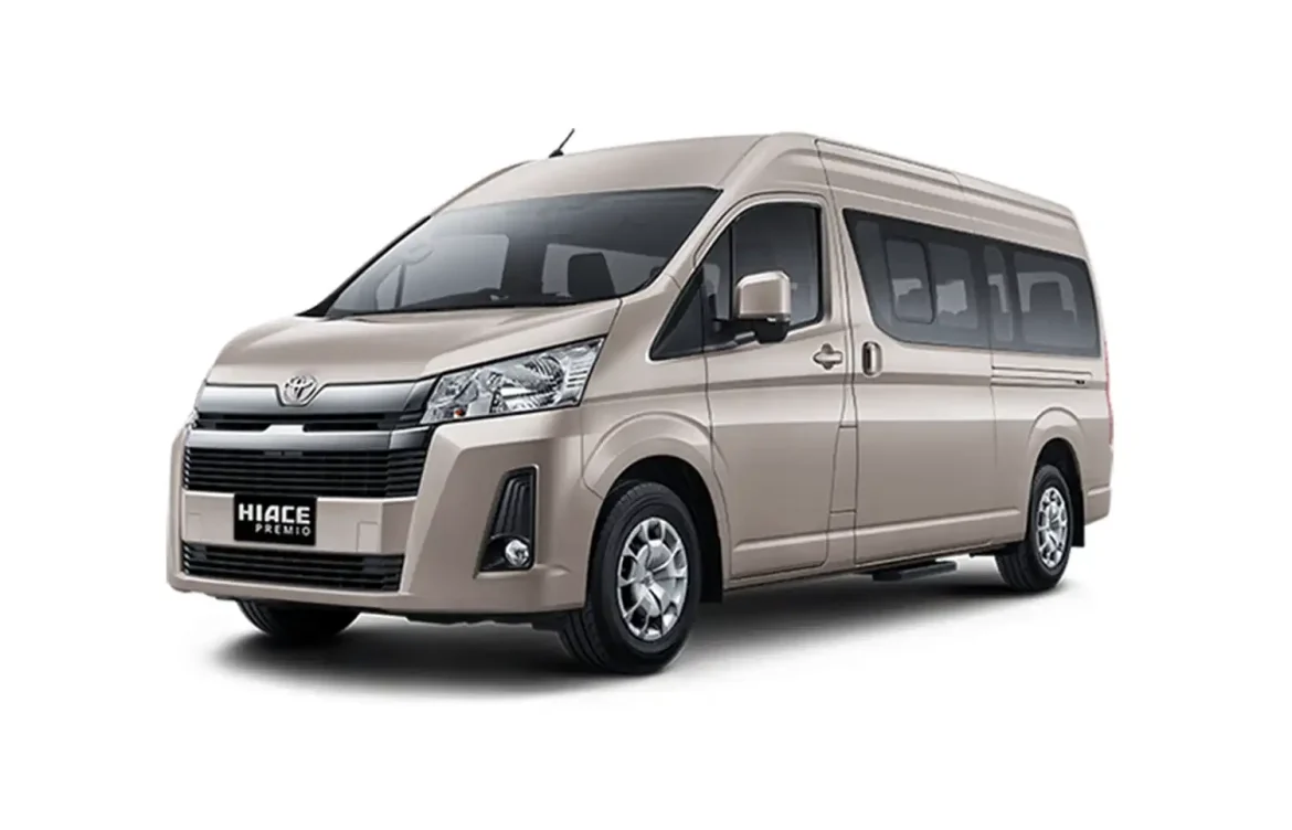 Sewa Hiace Premio untuk Liburan Lebaran ke Jogja: Perjalanan Nyaman, Stylish, dan Penuh Cerita